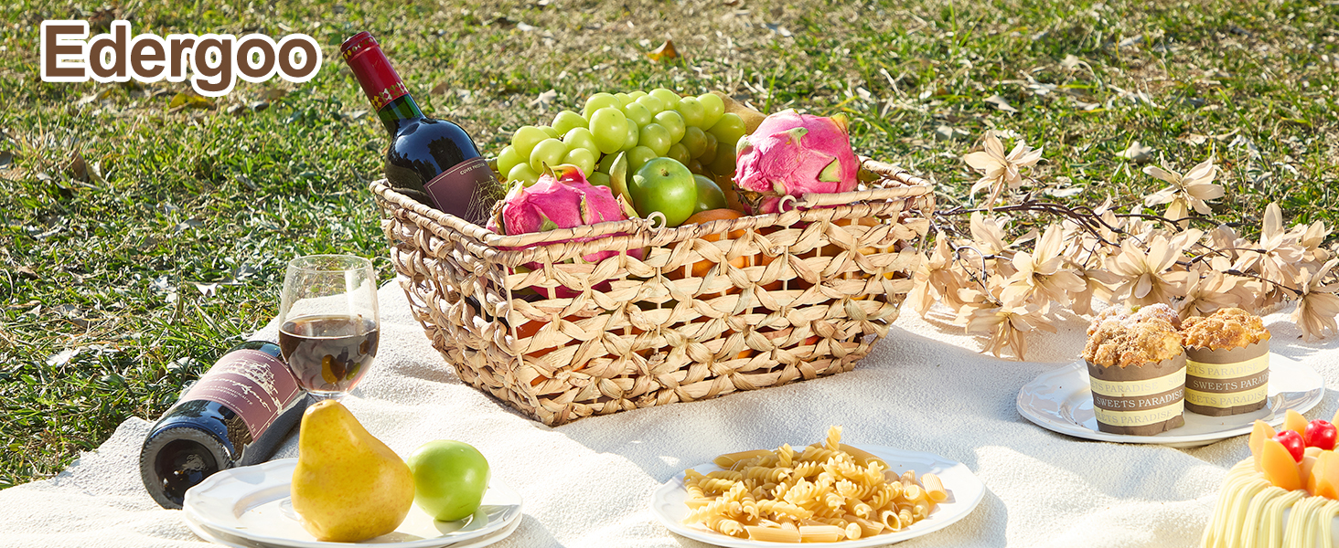 Picnic basket 1