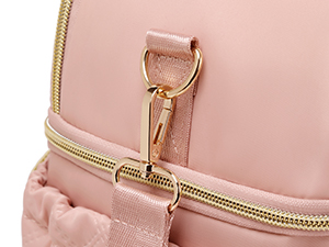 Lunch bag with removable adjustable shoulder strap