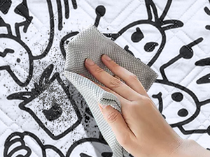 Graffiti Picnic white