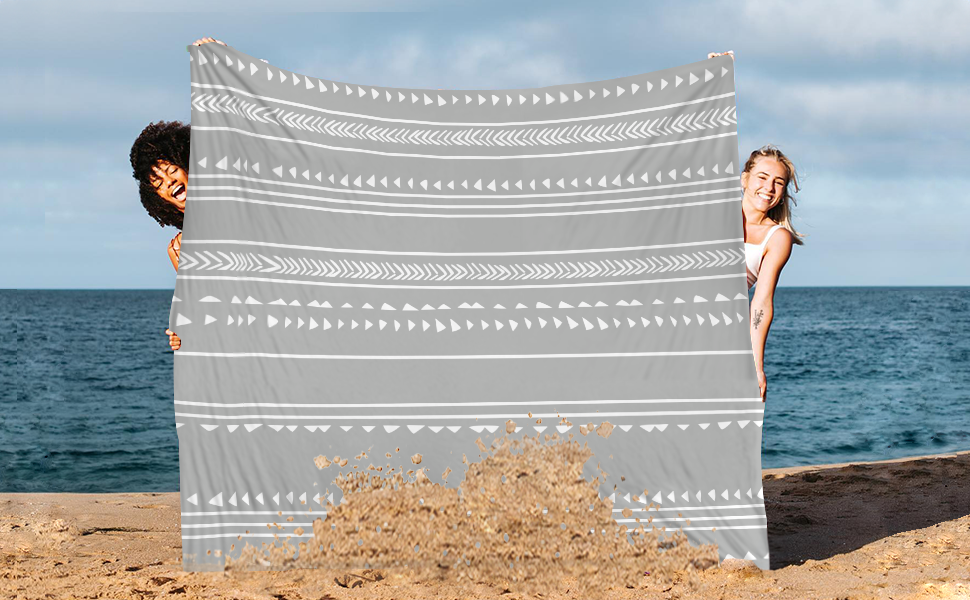 sandproof beach blanket