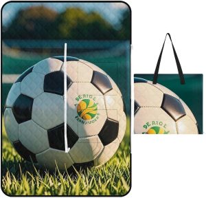 Football on The Grass Picnic Blanket with Zippered Tote Bag, Waterproof Portable Outdoor Blanket, Lightweight Foldable Outdoor Mat for Beach, Camping, Park, 150x100cm