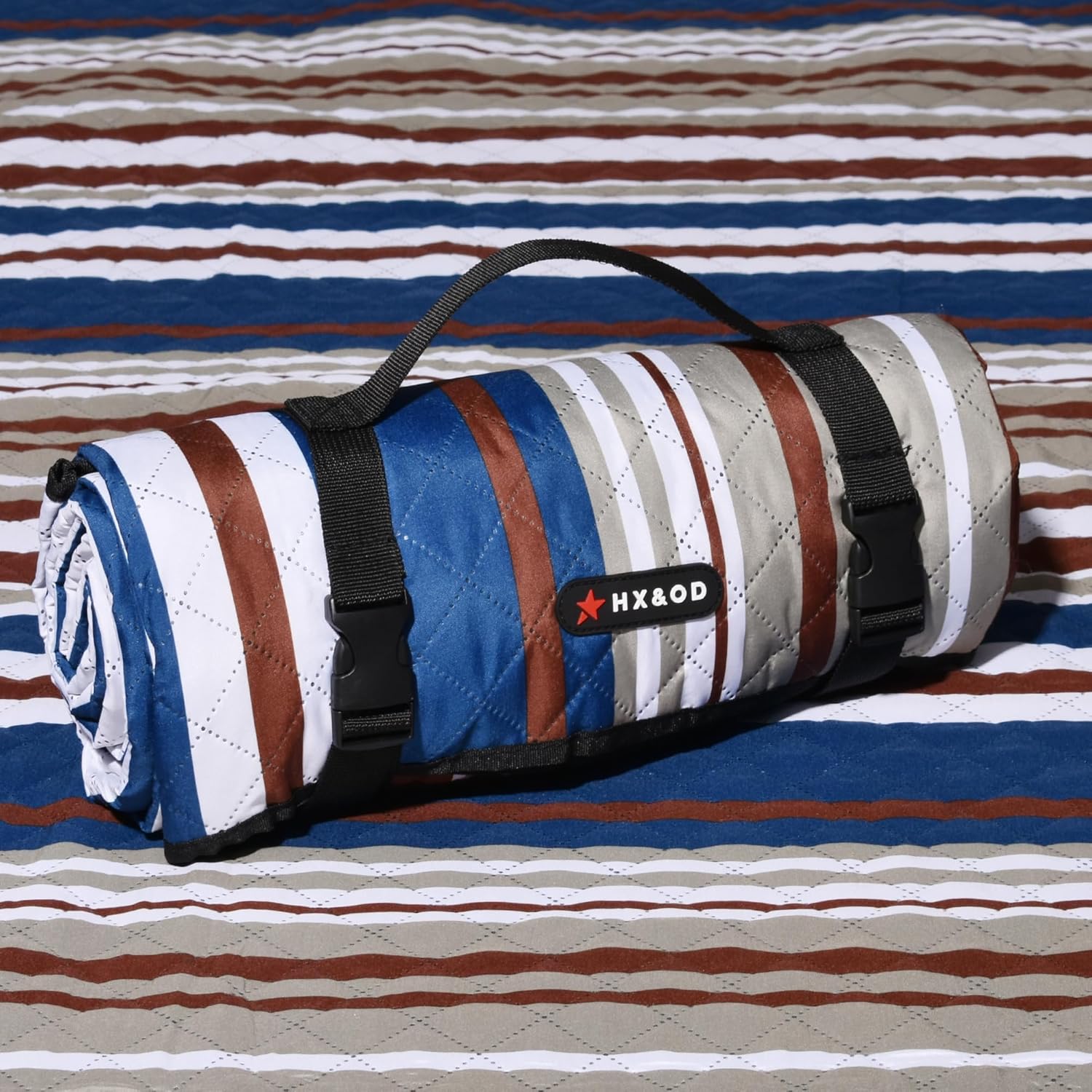 HX&OD Large Picnic Blanket Outdoor Waterproof Picnic Mat Foldable 3-Layer Camping Blanket Portable with Carry Strap Park Blanket for Grass