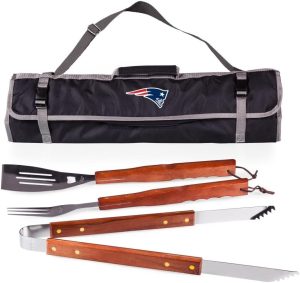 Picnic TIME NFL 3-Piece BBQ Tote & Grill Accessories Set, Outdoor Gril Set with Case, BBQ Spatula, BBQ Fork, and BBQ Tongs, (Black with Gray Accents)