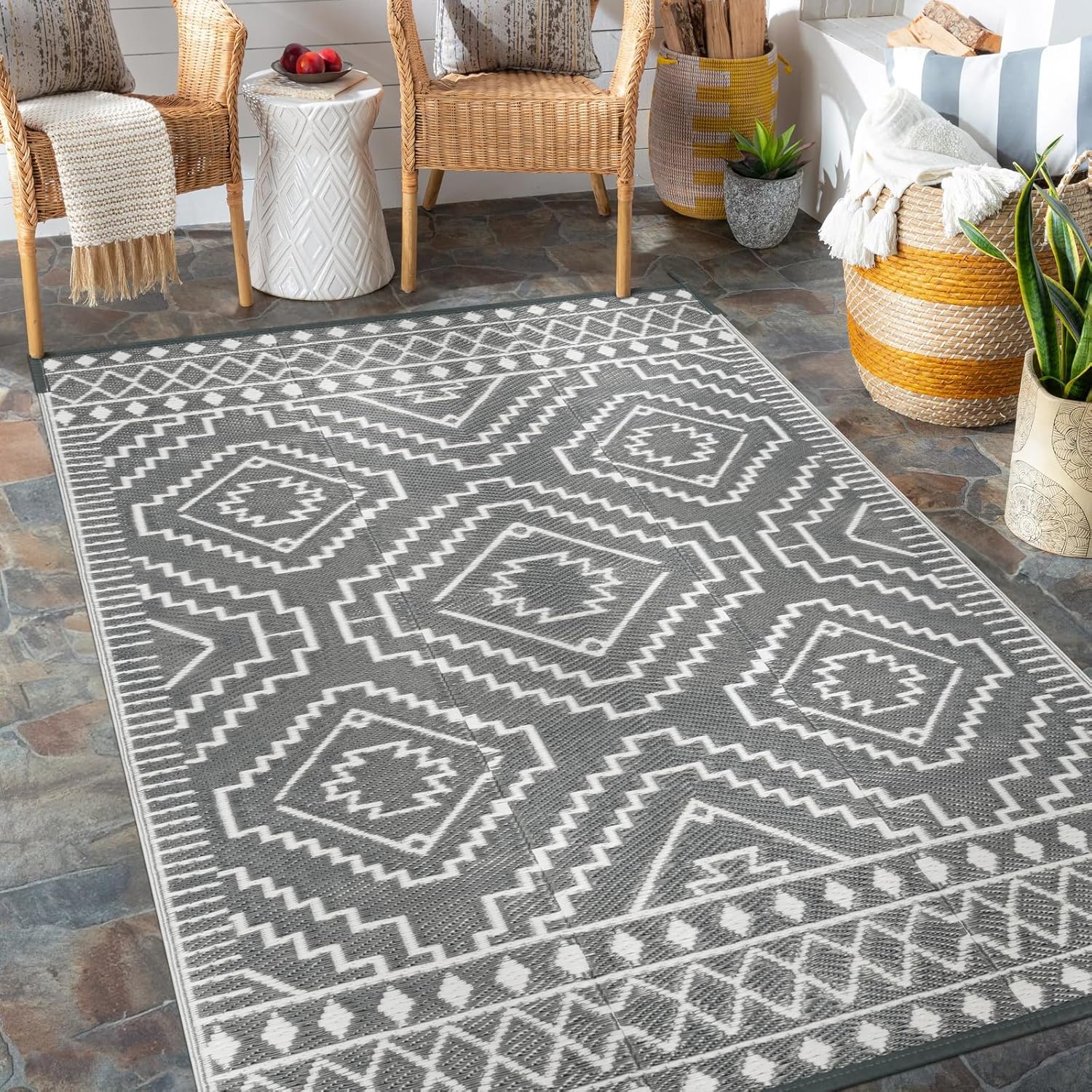 Wonnitar Waterproof Outdoor Rug 5x8, Reversible Plastic Straw RV Rug for Camping, Outside Patio Area Rug, Indoor Outdoor Portable Mat for Picnic Backyard Balcony Deck Decor, Grey