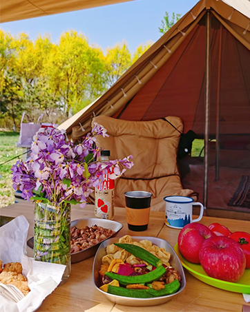 outdoor table
