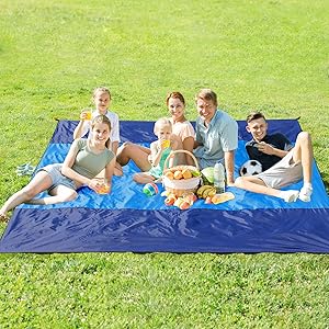 BEACH BLANKETS