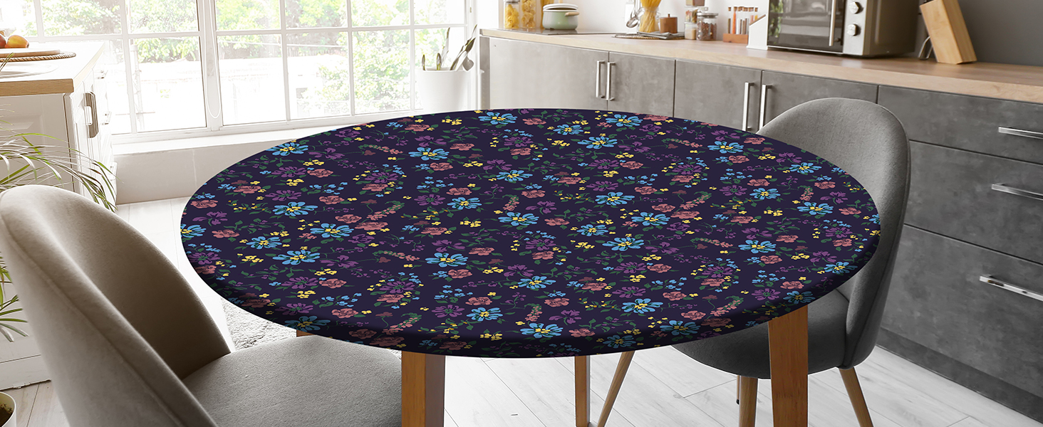 Fitted Tablecloth with Elastic